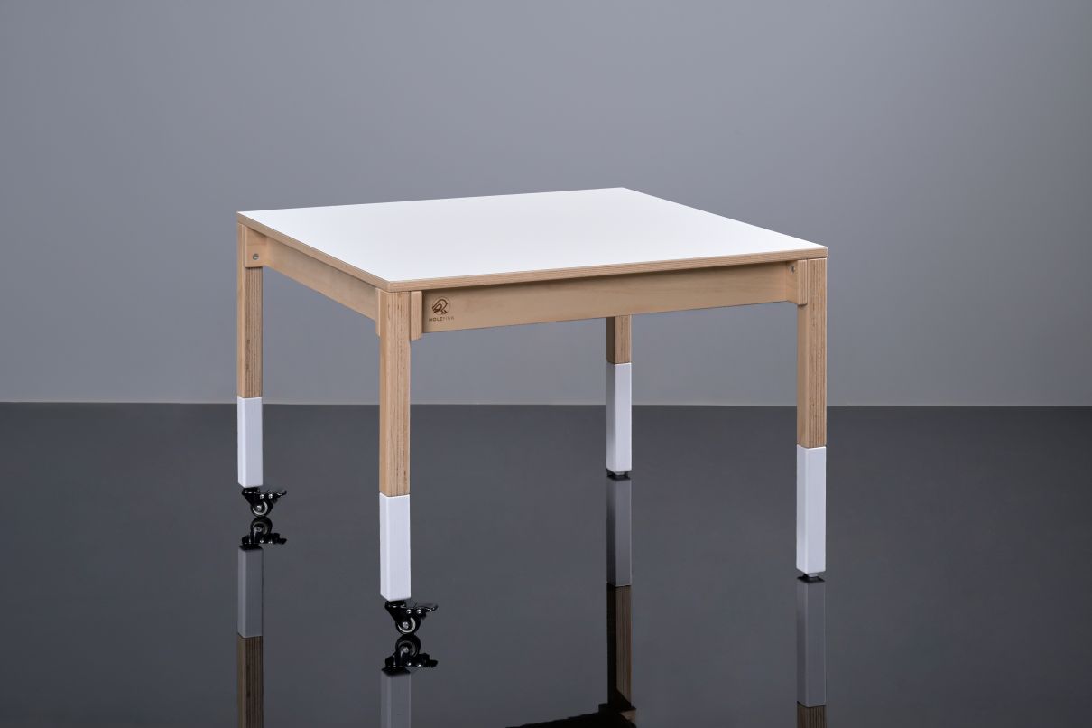 Kinder-Quadrattisch von Holzfink