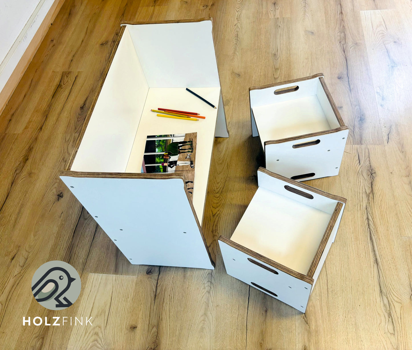 Multifunktionales Sitzwürfelset mit Tisch von Holzfink (3)